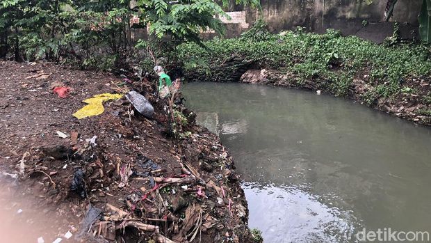 Banjir sempat melanda kawasan Kemang Timur, Jaksel.