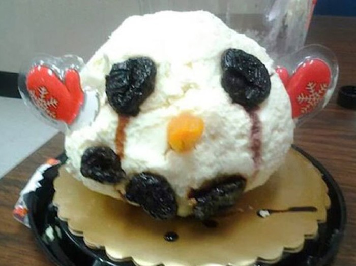 Gagal Bikin Cake Cantik, 10 Cake Natal Ini Bentuknya Malah Tak Karuan Gagal Bikin Cake Cantik, 10 Cake Natal Ini Bentuknya Malah Tak Karuan