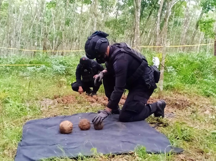 granat tangan aktif dimusnahkan