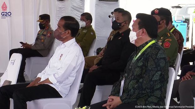 Groundbreaking Kawasan Industri Hijau Indonesia, Kabupaten Bulungan, (21/12/2021). (Tangkapan layar Youtube Sekpres RI)