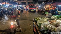 Kepgub DKI Jakarta itu menjelaskan, khusus periode 24 Desember 2021 hingga 2 Januari 2022, berlaku pembatasan kegiatan saat Nataru.