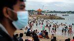 Wah! Wisatawan di Pantai Sanur Tumpah-ruah Jelang Nataru