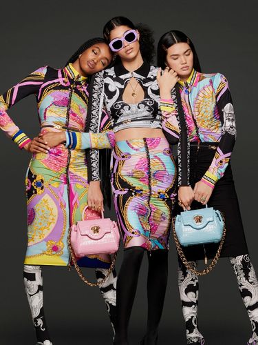 koleksi versace pre fall 2022 koleksi versace pre fall 2022