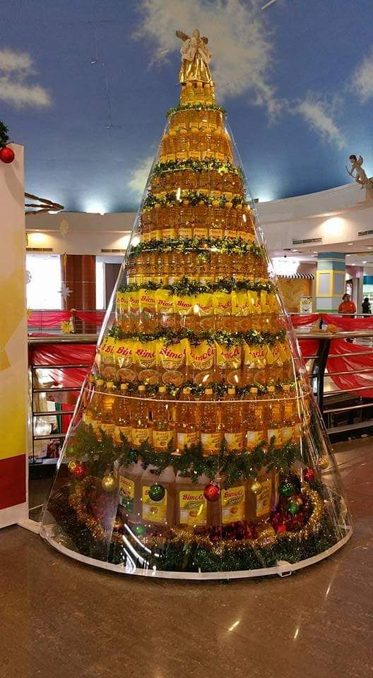 Netizen Pamer Pohon Natal Paling Mahal, Ada Pohon Minyak Goreng!