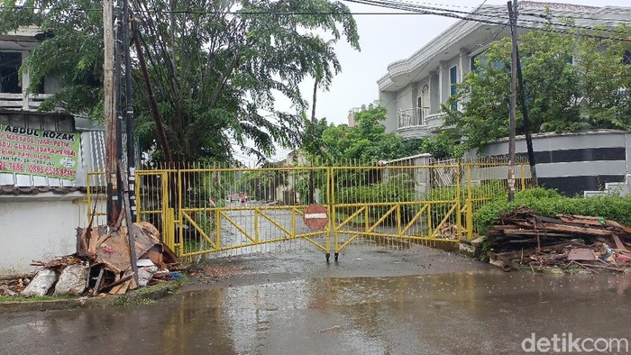 Permukiman warga di Taman Alfa Indah, Meruya, Jakarta Barat