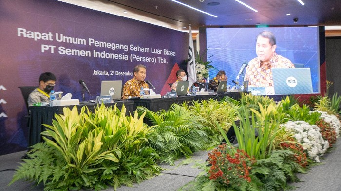 RUPSLB Semen Indonesia