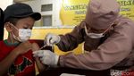 Saat Anak-anak di Yogyakarta Jalani Vaksinasi COVID-19