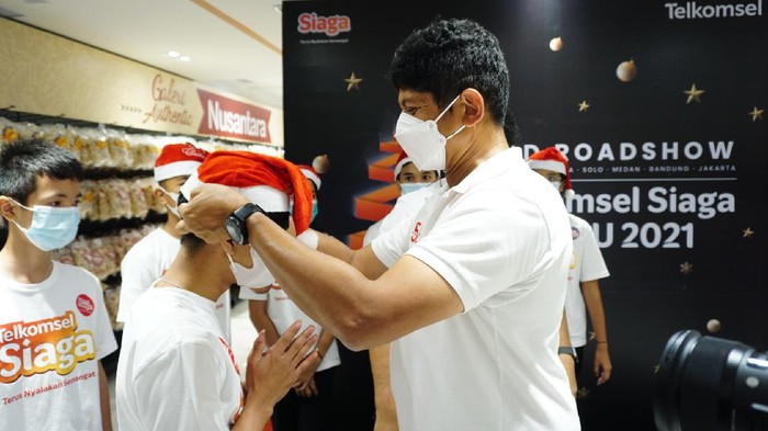 Sambut Natal dengan Suka Cita Bersama Beragam cara dilakukan oleh Telkomsel dalam menyambut Natal dan Tahun Baru (Siaga NARU 2021) di Medan. Inilah salah satunya.