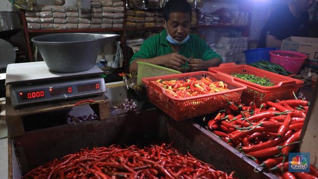 Suasana pasar jelang nataru (CNBC Indonesia/Muhammad sabki)