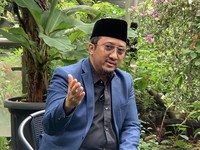 Satu Persatu Investor Yusuf Mansur Gugat hingga Satroni Rumah Sang Ustaz!