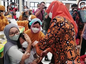 Solo Mulai Vaksinasi Anak 6-11 Tahun Hari Ini, Gibran: Selesai 4 Pekan