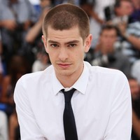 Sebagai aktor profesional, Andrew Garfield selalu mempersiapkan diri secara maksimal untuk setiap tokoh yang dilakoninya. Bahkan tak masalah baginya bila harus mengorbankan kebutuhan biologis. (Foto: Getty Images/Sean Gallup)