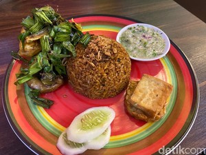 Ayam Bukana : Bikin Nagih! Ayam Tangkap Sambal Ganja dan Mie Aceh Kekinian