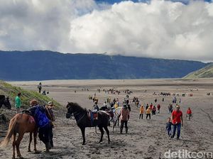 Hore... Bromo Tidak Ditutup Selama Libur Nataru