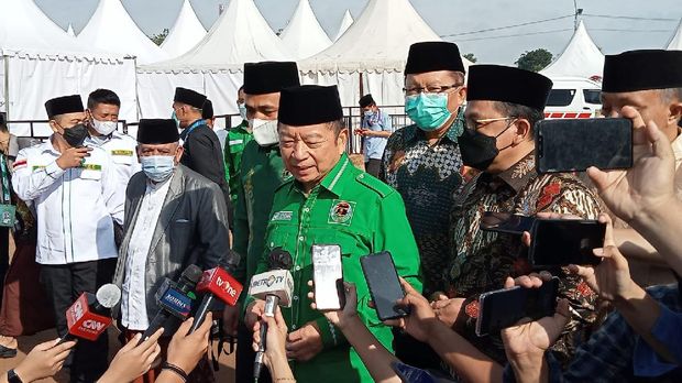 Cakk Imin dan Suharso menghadiri Muktamar NU di Lampung (Rakha-detikcom)