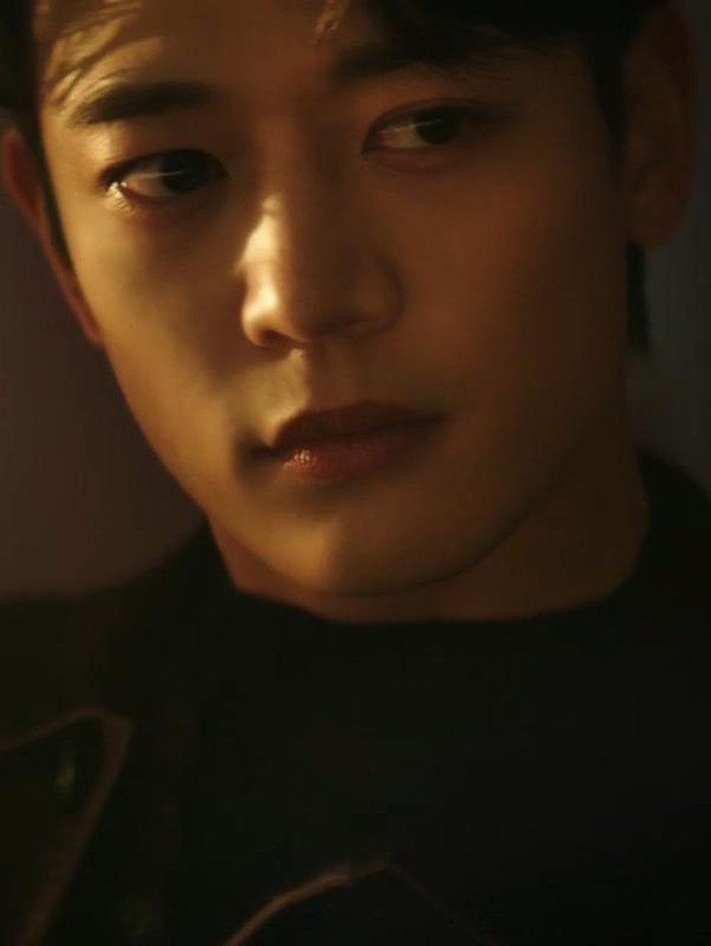 13. Minho SHINeeIdol dari generasi kedua masih populer di kalangan fans. Salah satu yang dianggap paling tampan adalah Minho yang belakangan merambah solo dan akting.Foto: dok. SM Entertainment