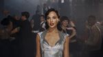 Gal Gadot Secantik Cleopatra di Death on the Nile