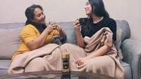 Dukungan pun juga ramai diserukan oleh para netizen di media sosial. Begitupun dengan kolom komentar Instagram Iren yang penuh kalimat dukungan. Foto: Instagram @gretairn