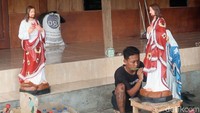 Mahmud juga mengatakan pihaknya bisa memproduksi berbagai ukuran patung rohani.