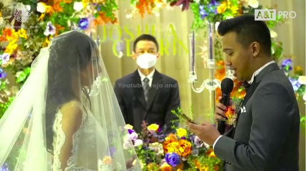 Pemberkatan nikah Joshua Suherman