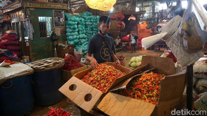 Jelang Hari Raya Natal dan Tahun Baru biasanya menjadi momen kenaikan bahan-bahan pokok.