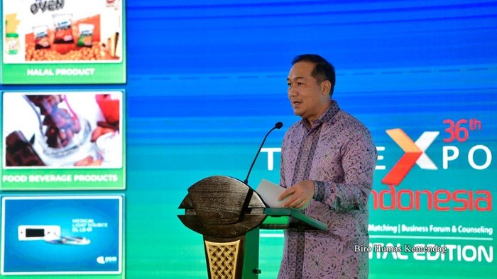 Menteri Perdagangan Muhammad Lutfi menutup gelaran Trade Expo Indonesia (TEI) ke-36 Digital Edition kemarin. Hingga hari terakhir penyelenggaraannya, acara yang dilaksanakan sejak 21 Oktober 2021 berhasil membukukan total nilai transaksi sebesar US$ 6,06 miliar.