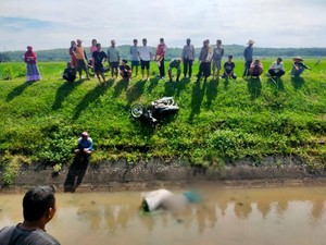 Roda Motor Selip Kena Rumput Basah, Petani di Blitar Tewas Terjatuh ke Sungai