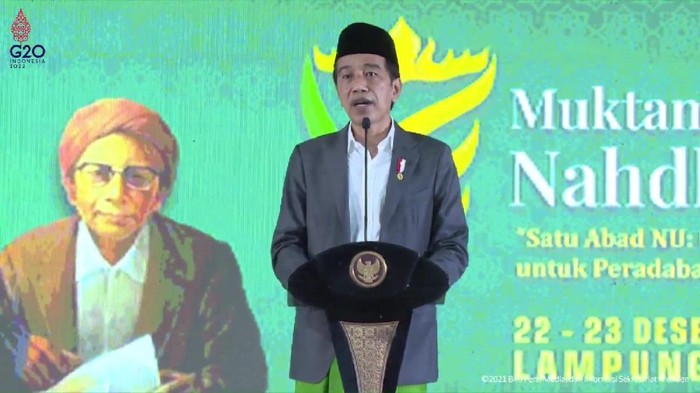 Presiden Jokowi saat memberi sambutan dalam pembukaan Muktamar NU ke-34 di Lampung (Screenshot YouTube Sekretariat Presiden)