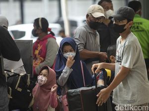 Libur Sekolah Diperpanjang, Begini Aturan di DKI, Banten, dan Jabar