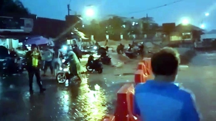 Banjir di kawasan Pelabuhanratu, Sukabumi, Jabar