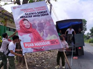 Banner Puan di Lokasi Terdampak Erupsi Semeru Diturunkan