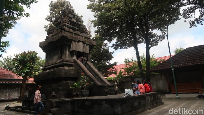 Berada di Kompleks Gereja, Ini Bangunan Candi HKTY Ganjuran Bantul Berada di Kompleks Gereja, Ini Bangunan Candi HKTY Ganjuran Bantul