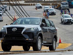Tiap 3 Mobil Baru di Jalanan Indonesia, Salah Satunya Toyota!