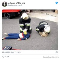 Foto membingungkan
