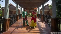 Meski begitu mereka tampak sangat antusias dan serius dalam berlatih.
