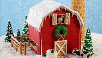 Gingerbread house yang satu ini dibuat dengan konsep peternakan. Ada cookies jahe yang berbentuk domba hingga sapi. Tampilannya sayang buat dimakan. Foto: Taste of Home