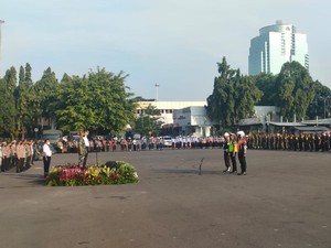 Anies Bacakan Amanat Kapolri di Apel Operasi Lilin, Ingatkan Prokes