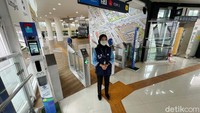 Semua pintu masuk ke halte CSW ini mulai dibuka, dari CSW 1, CSW 2, Halte ASEAN, dan Kejaksaan Agung. Jika penumpang turun dari Stasiun MRT ASEAN juga langsung bisa halte CSW ini.