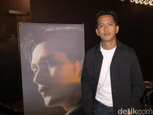 Ilyas Bachtiar Ratapi Kesedihan Ditinggal Hanna Kirana Lewat Tatapan Terakhirmu