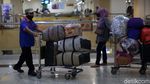 Jelang Natal, Terminal Pulo Gebang Mulai Ramai Penumpang