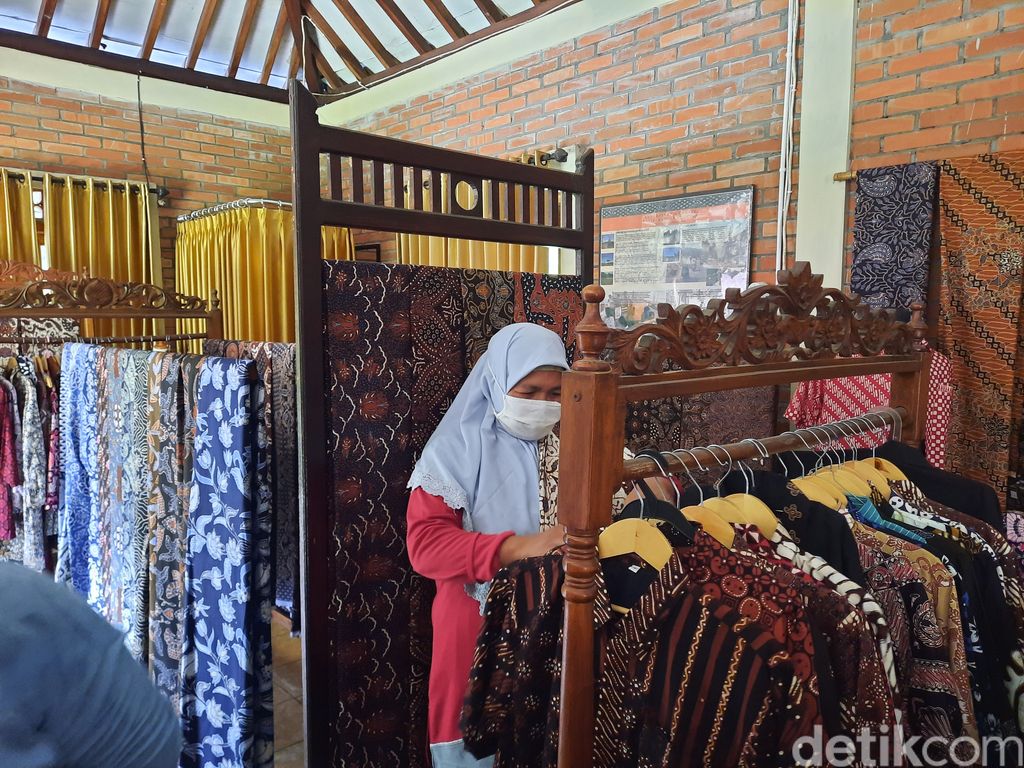 Kampung Batik Giriloyo