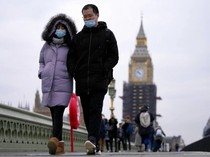Inggris Minta Warganya Pakai Masker Lagi, Ada Apa?