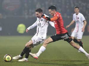Lorient Vs PSG: Sergio Ramos Diusir, Les Parisiens Tertahan 1-1