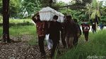 Mbah Minto Dimakamkan di Pemakaman Argoloyo