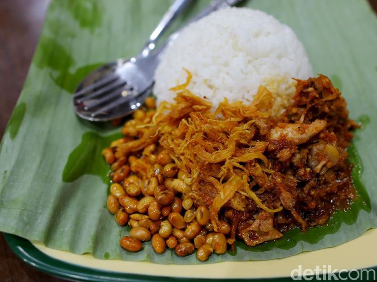 Wajib Coba! Ini Nasi Balap Puyung Inaq Esun Paling Enak di Lombok