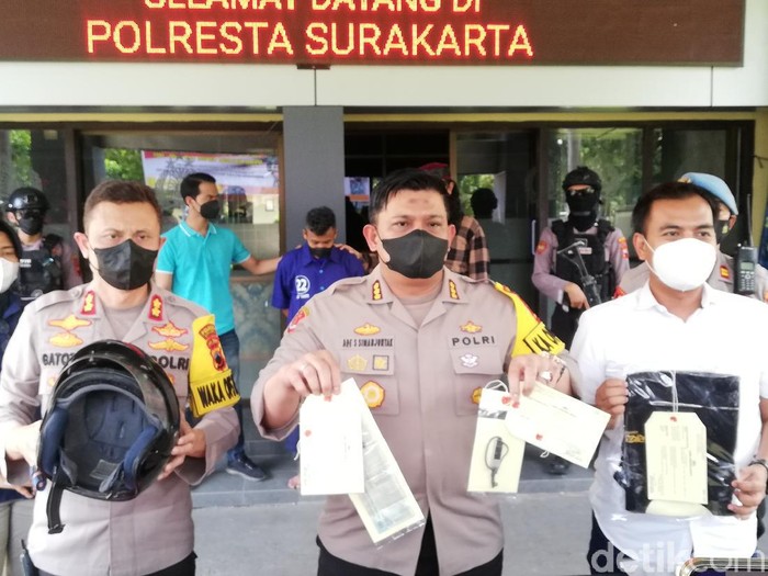 Pemotor yang aniaya sopir feeder BST Solo, Kamis (23/12/2021).