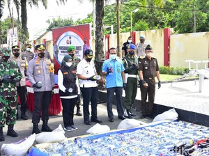Polres Blitar Musnahkan BB Miras dan Cek Pengamanan Nataru