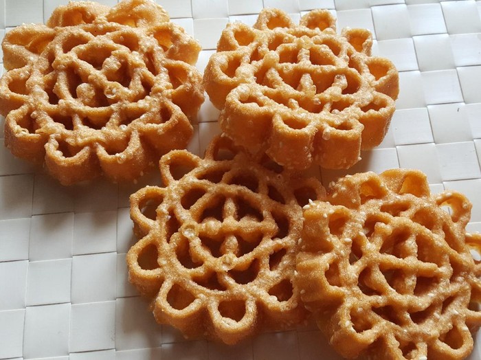 Resep Kembang Goyang Wijen
