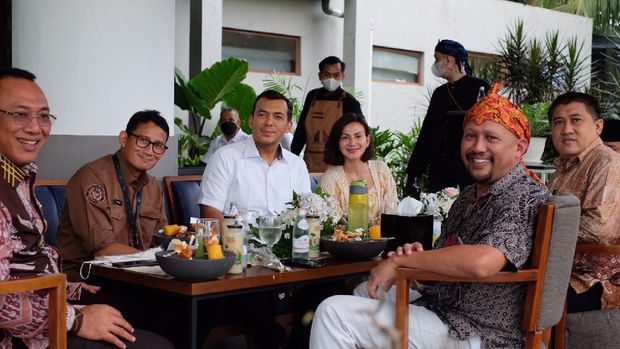 Resmikan Restoran Milik Krakatau Steel, Sandiaga Uno Kenang Jasa Bung Karno