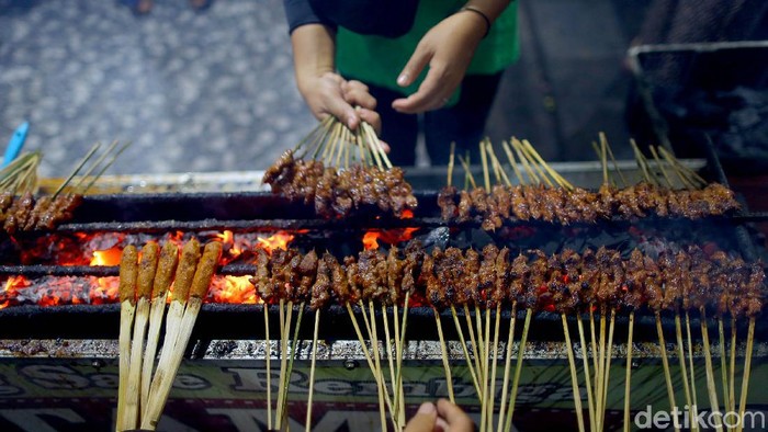 Sate Rembiga Utama Bu Ririn Sate Rembiga Utama Bu Ririn Lombok